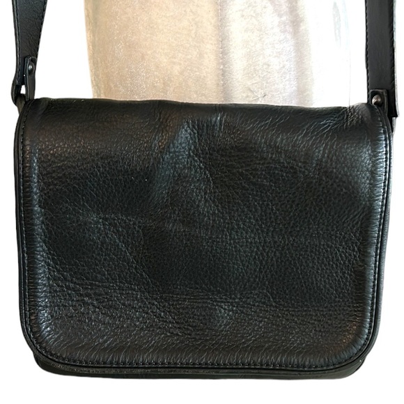 Just Female Ever Black Leather Flap Shoulder Bag Crossbody - Picture 7 of 16